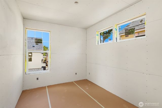 12511 NE 94th Street, Kirkland, WA 98033