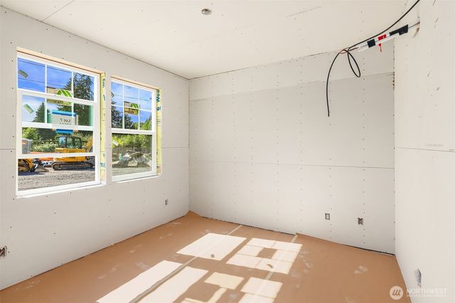 12511 NE 94th Street, Kirkland, WA 98033