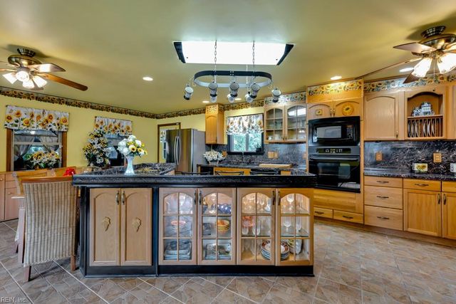 113 Mirror Lake DR, Williamsburg, VA 23188