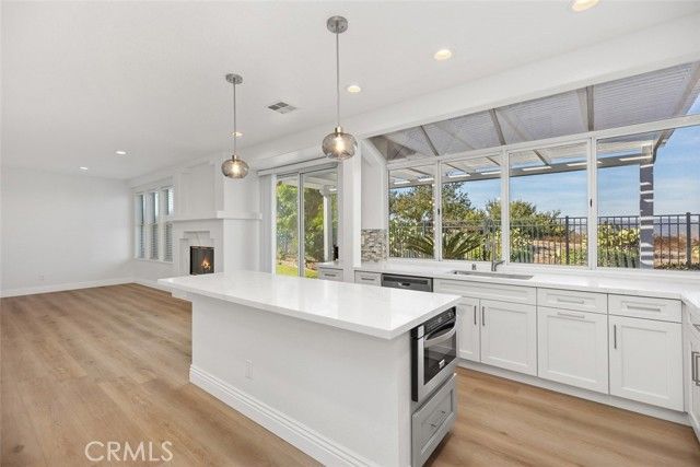 2 Crystalglen, Aliso Viejo, CA 92656