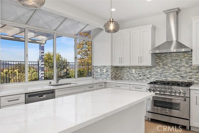 2 Crystalglen, Aliso Viejo, CA 92656