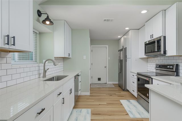 4826 Orchard Drive, Sachse, TX 75048