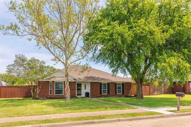 4826 Orchard Drive, Sachse, TX 75048