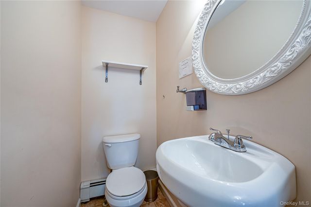 1 Glenrich Drive, Saint James, NY 11780