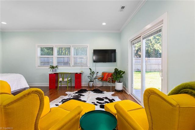 407 W Crawford Street, Mebane, NC 27302