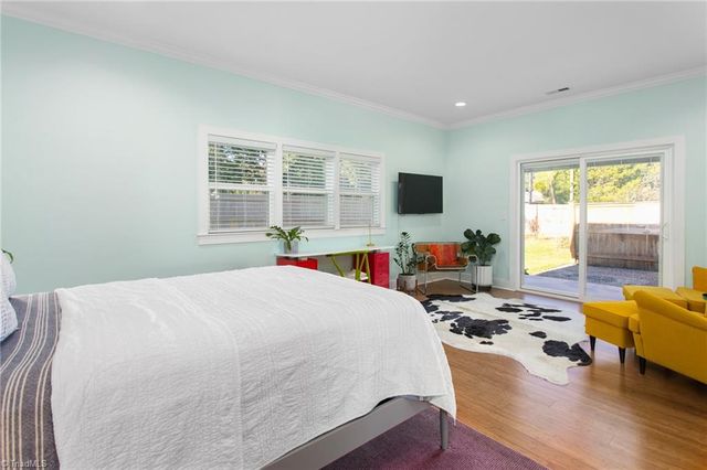 407 W Crawford Street, Mebane, NC 27302