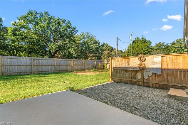 407 W Crawford Street, Mebane, NC 27302