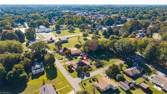 407 W Crawford Street, Mebane, NC 27302