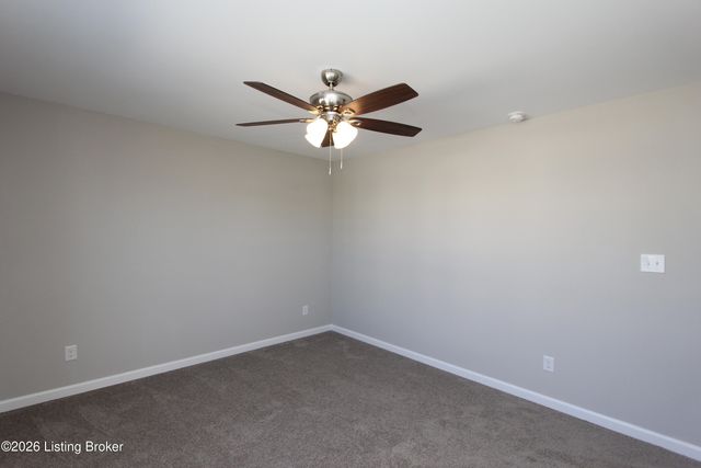 202 Charles Carr Dr, Harrodsburg, KY 40330