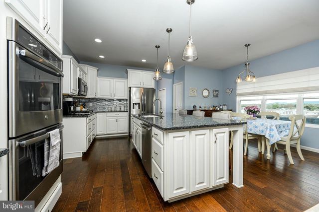 29 SOVEREIGN DR, Douglassville, PA 19518