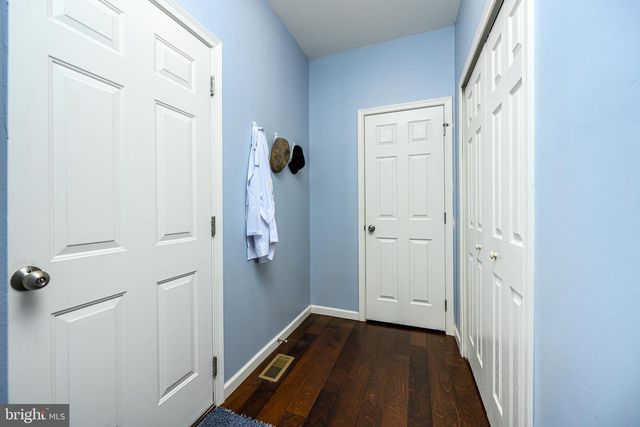 29 SOVEREIGN DR, Douglassville, PA 19518