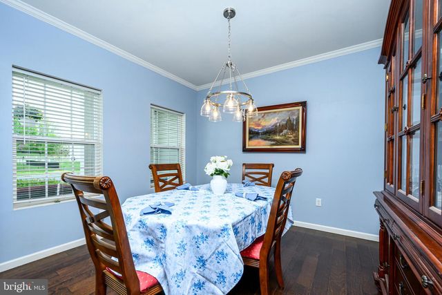 29 SOVEREIGN DR, Douglassville, PA 19518