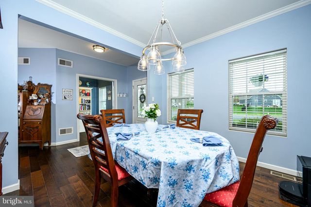 29 SOVEREIGN DR, Douglassville, PA 19518