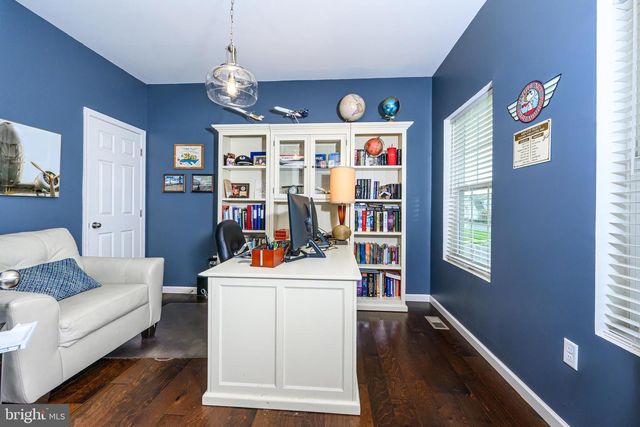 29 SOVEREIGN DR, Douglassville, PA 19518