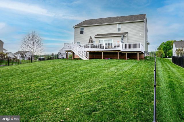 29 SOVEREIGN DR, Douglassville, PA 19518