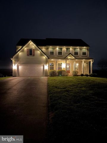 29 SOVEREIGN DR, Douglassville, PA 19518