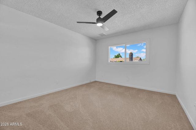 5215 W HEARN Road, Glendale, AZ 85306