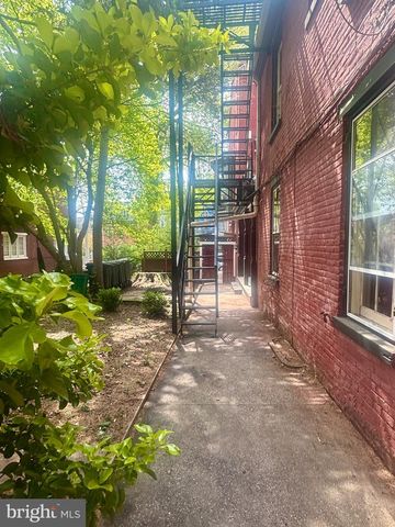 419 W ORANGE ST, Lancaster, PA 17603