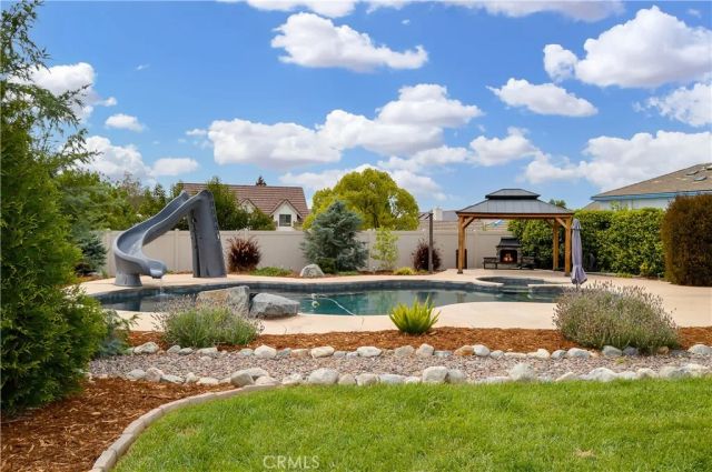 35685 Sleepy Hollow Lane, Yucaipa, CA 92399