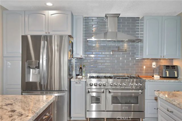 35685 Sleepy Hollow Lane, Yucaipa, CA 92399