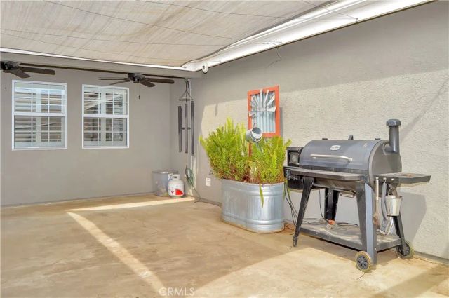 35685 Sleepy Hollow Lane, Yucaipa, CA 92399