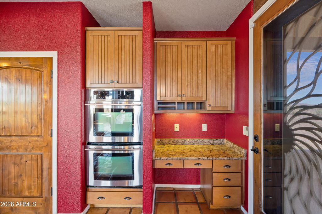 Image 12 of property listing at 10379 E BLUE SKY Vista, Hereford, AZ 85615