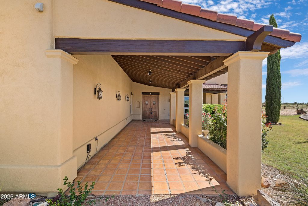 Image 32 of property listing at 10379 E BLUE SKY Vista, Hereford, AZ 85615