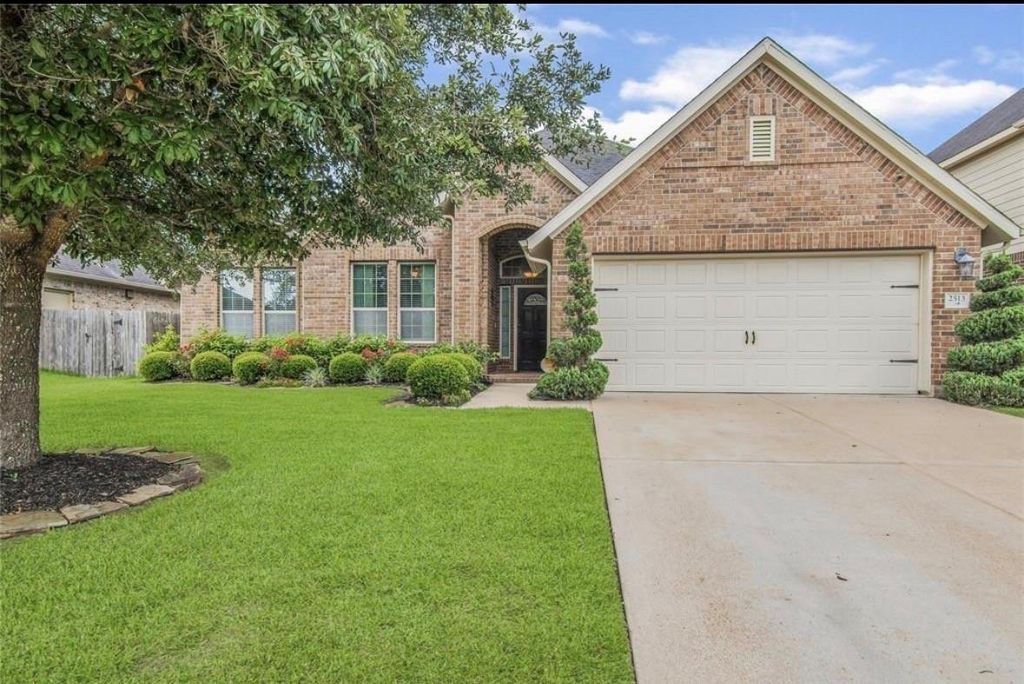 2513 Golfcrest Drive, Houston, TX 77089