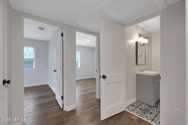 4582 MERRIMAC Avenue, Jacksonville, FL 32210