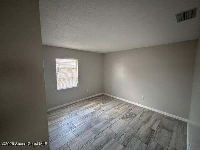 3210 Edgewood Drive NE, Palm Bay, FL 32905