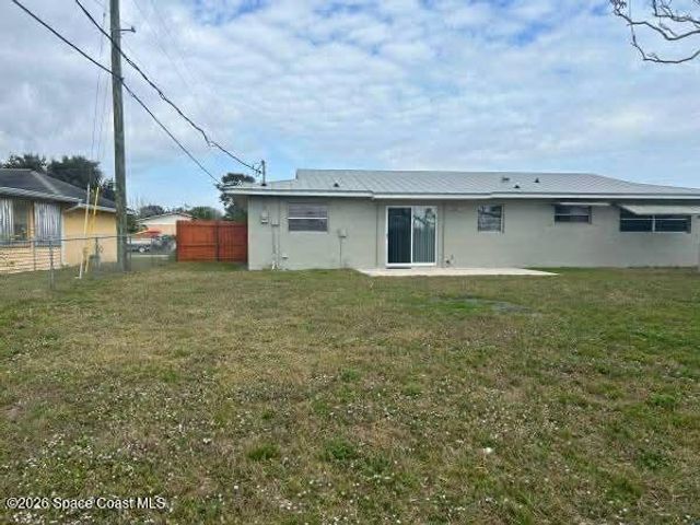3210 Edgewood Drive NE, Palm Bay, FL 32905