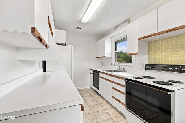 110 Walnut Road, Bristol, TN 37620