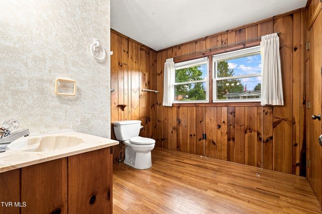 110 Walnut Road, Bristol, TN 37620