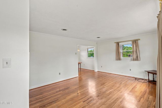 110 Walnut Road, Bristol, TN 37620