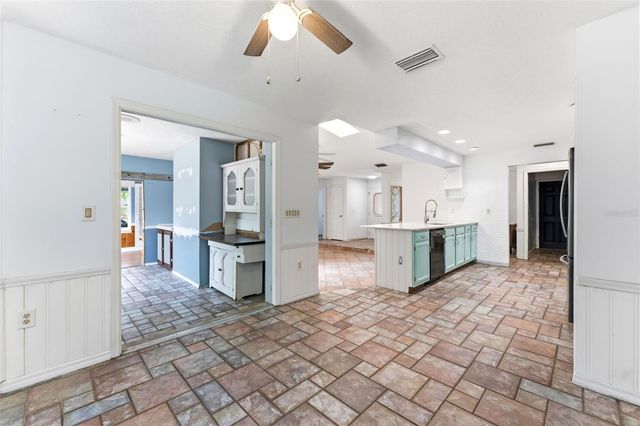 670 SPARROW AVENUE, Palm Harbor, FL 34683