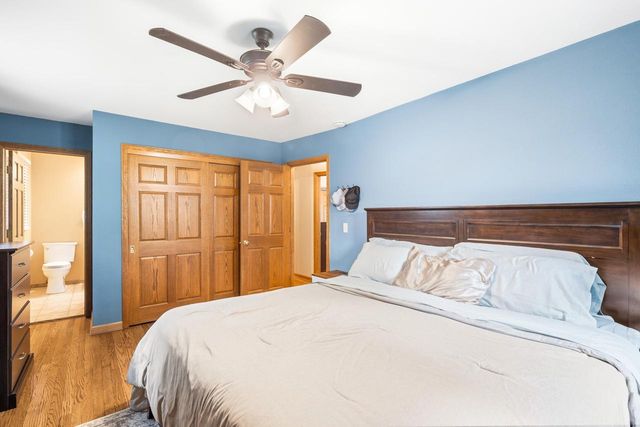 W56N850 N Meadow COURT, Cedarburg, WI 53012