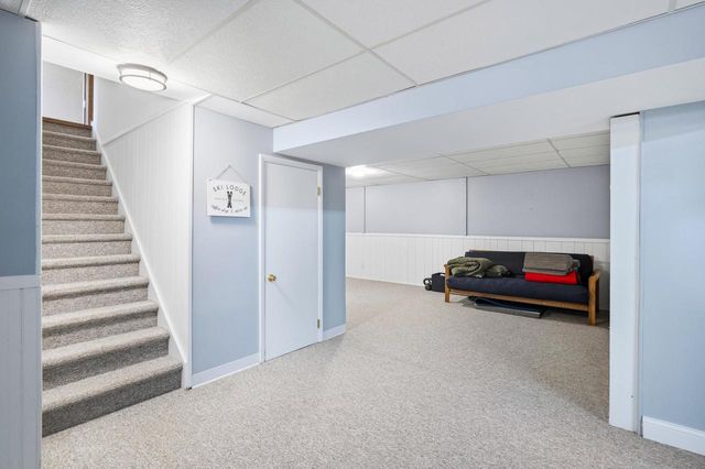 W56N850 N Meadow COURT, Cedarburg, WI 53012