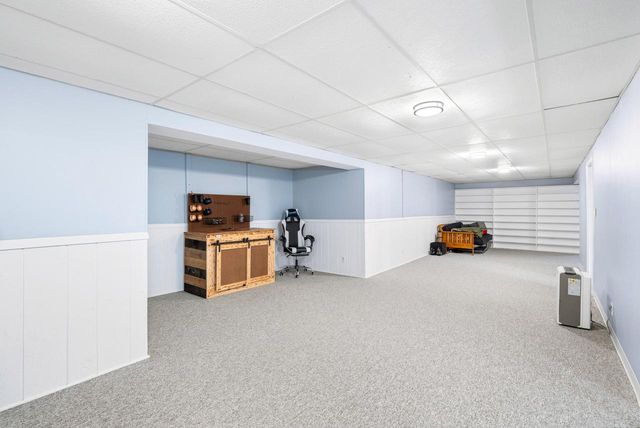 W56N850 N Meadow COURT, Cedarburg, WI 53012