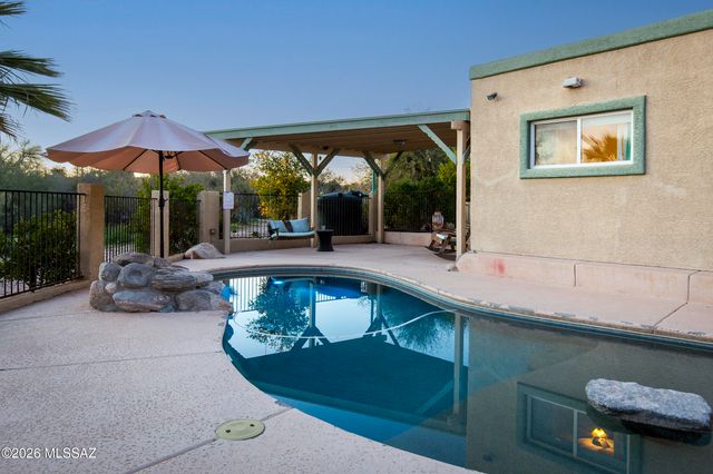 4040 E Camino de la Bajada, Tucson, AZ 85718