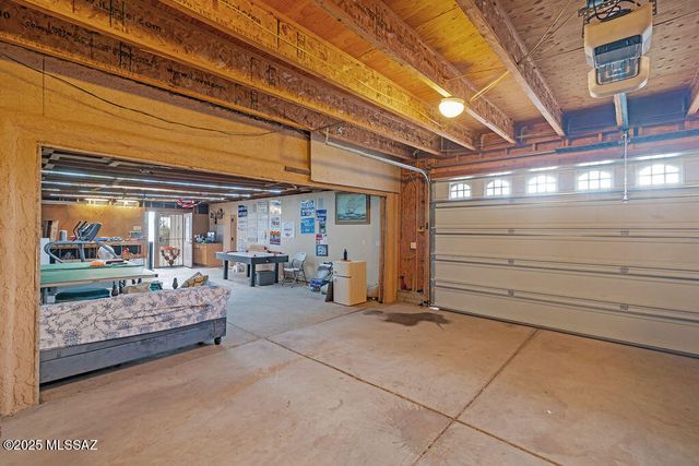 4040 E Camino de la Bajada, Tucson, AZ 85718