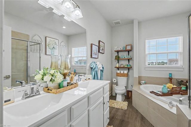 1044 Olmstead ST, Chesapeake, VA 23323