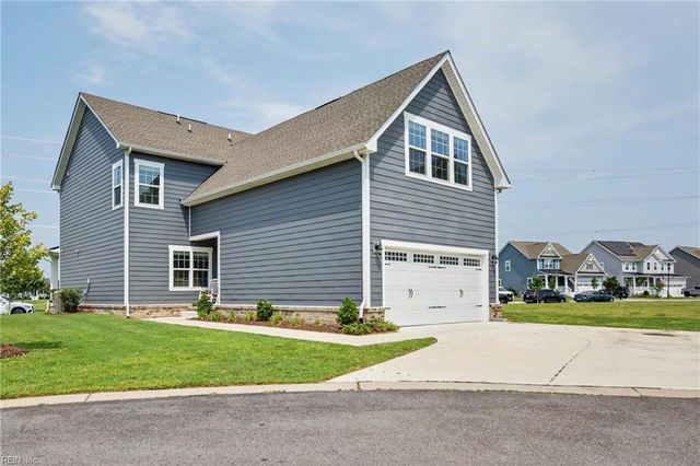 1044 Olmstead ST, Chesapeake, VA 23323