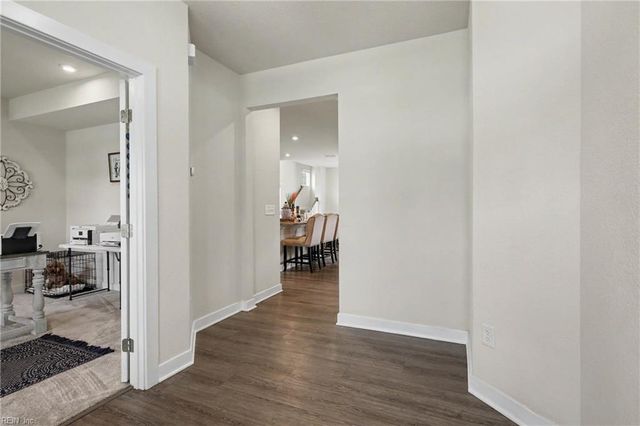 1044 Olmstead ST, Chesapeake, VA 23323