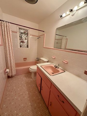 1118 Dellwood, Dothan, AL 36303