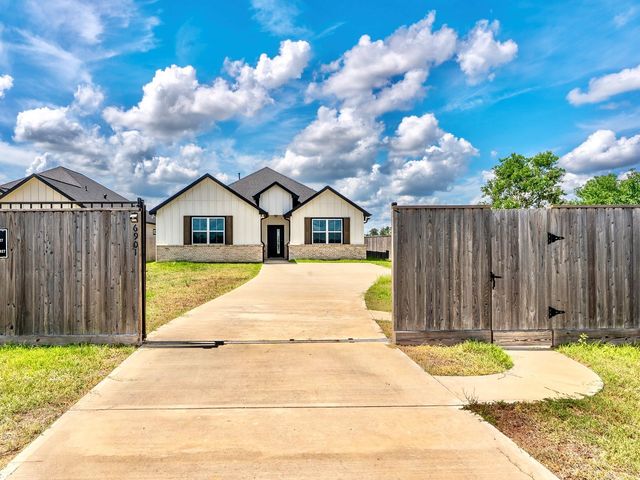 6901 Road 5503, Cleveland, TX 77327