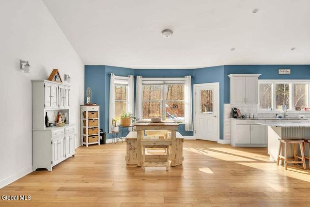 1 Dayspring Lane, Stillwater, NY 12170