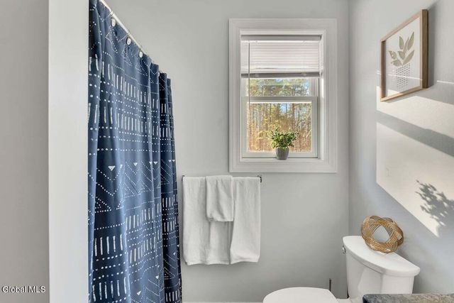 1 Dayspring Lane, Stillwater, NY 12170