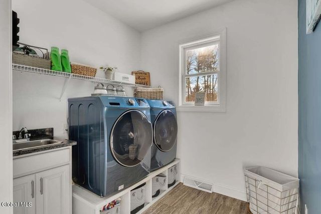 1 Dayspring Lane, Stillwater, NY 12170