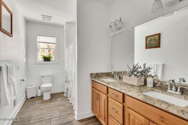 1 Dayspring Lane, Stillwater, NY 12170