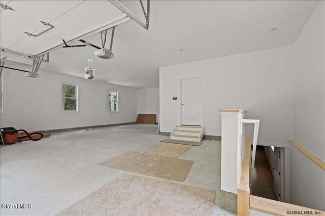 1 Dayspring Lane, Stillwater, NY 12170